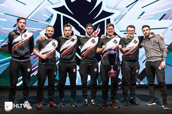 【战报】王者荣耀2020KPL秋季赛，广州TTG 3：2 小胜KS.YTG