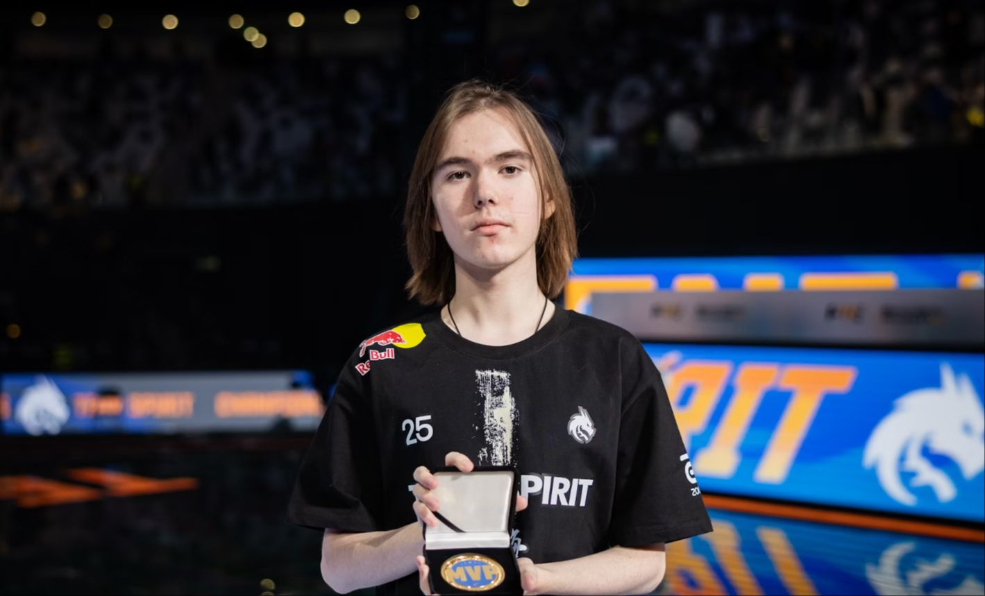 LPL夏季赛第二周最佳阵容出炉，LNG成为最大惊喜